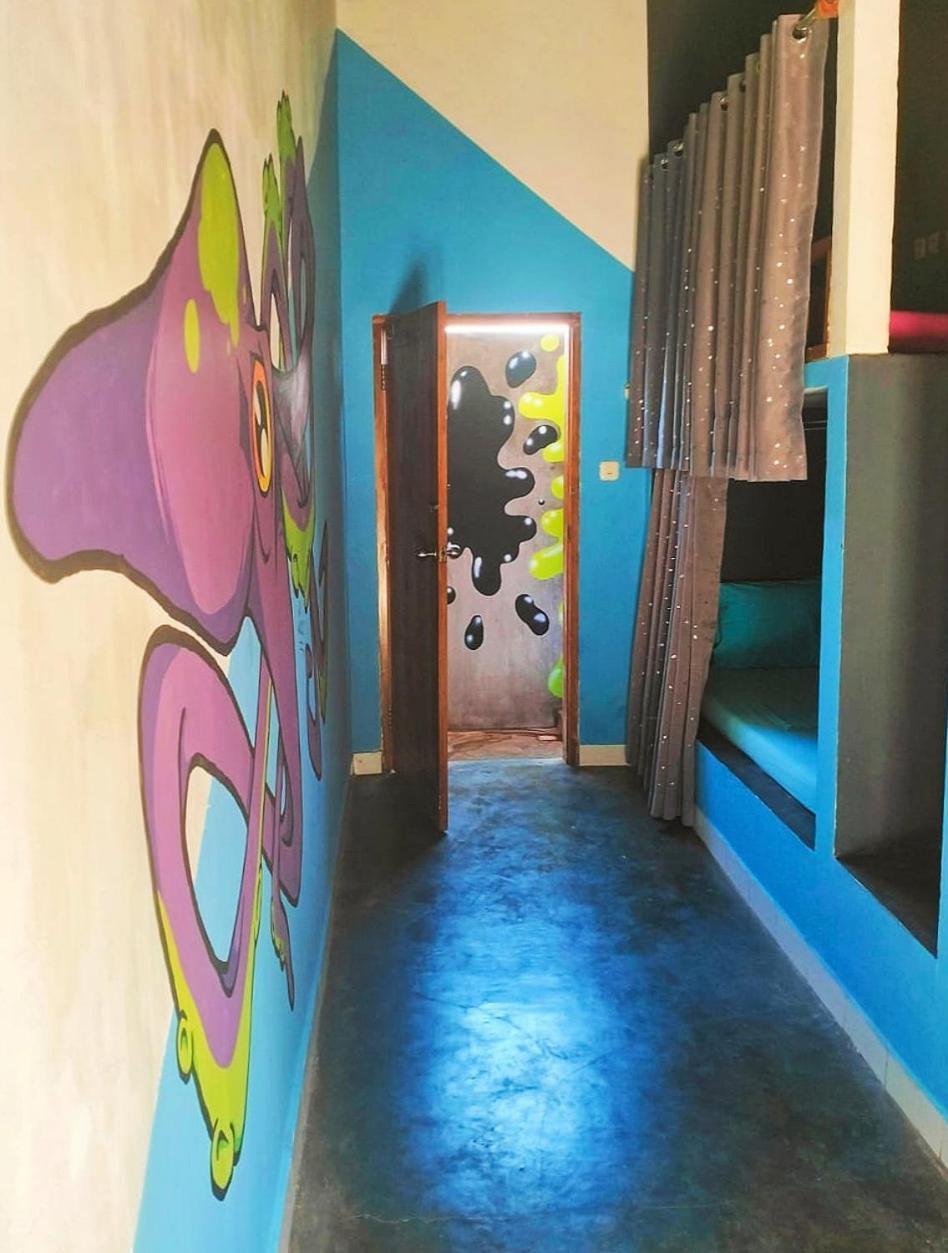 Jati Village, Party Hostel And Bungalows Джили Трауанган Екстериор снимка