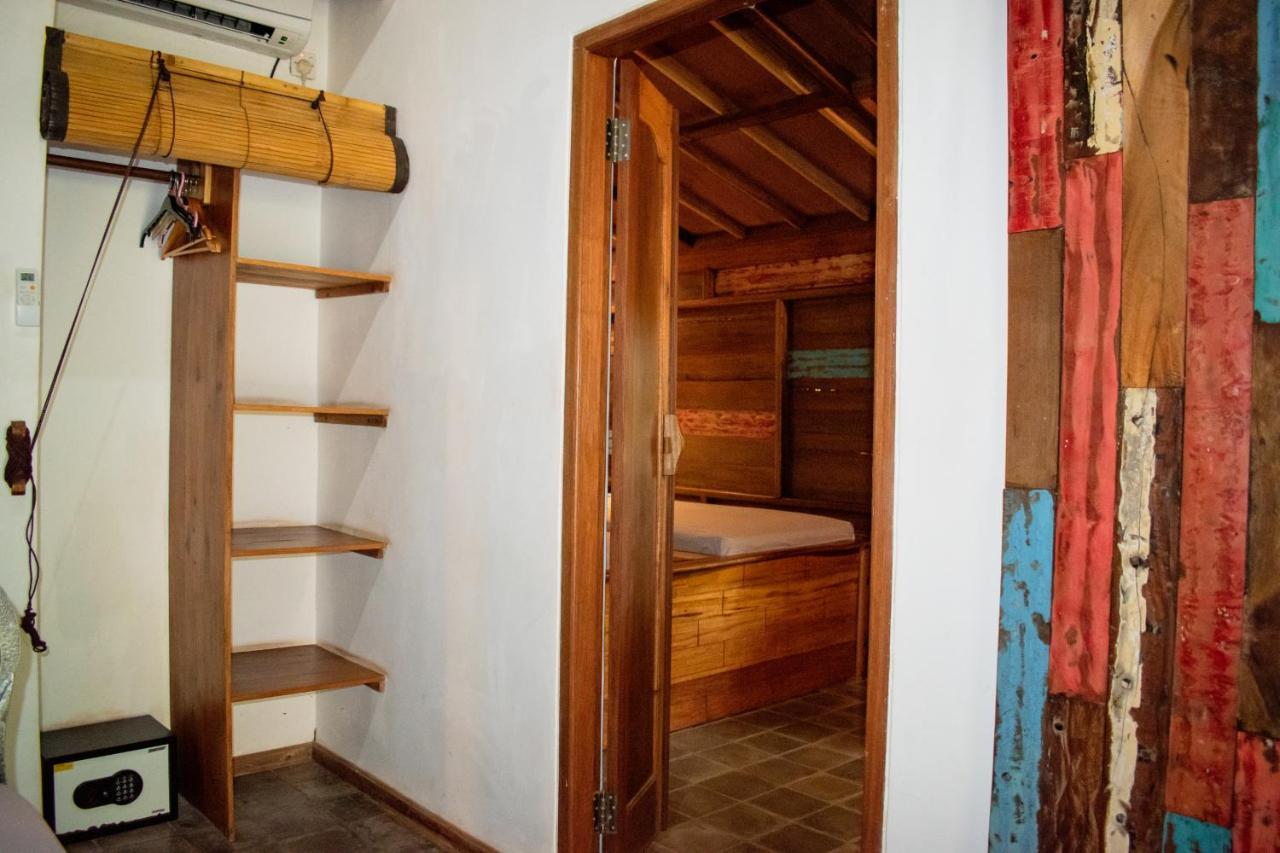 Jati Village, Party Hostel And Bungalows Джили Трауанган Екстериор снимка